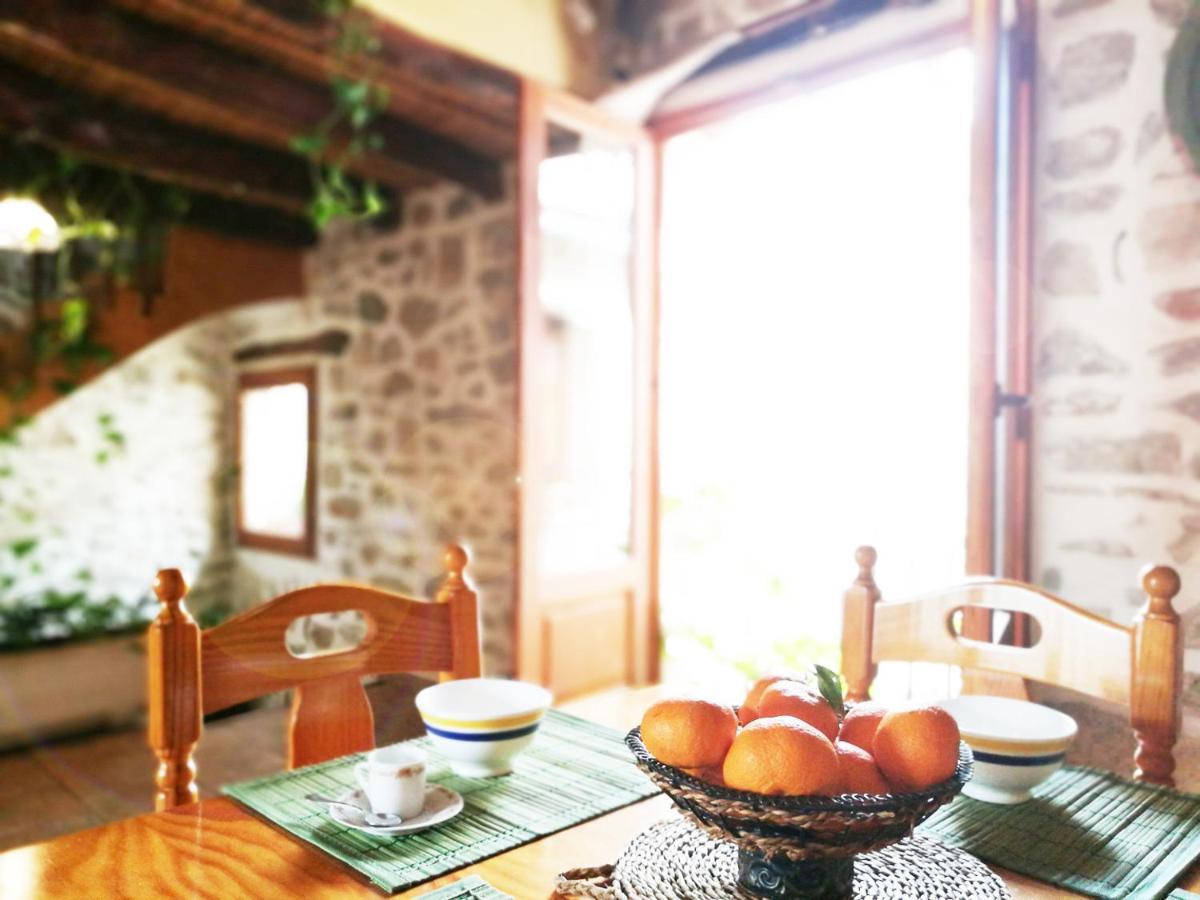 PatróBuhardilla Rustica En La Vall De Gallinera公寓式酒店 外观 照片