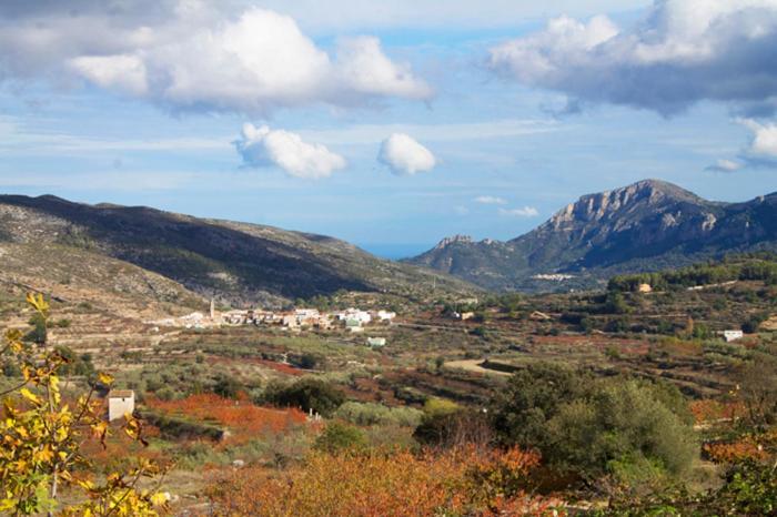 PatróBuhardilla Rustica En La Vall De Gallinera公寓式酒店 外观 照片